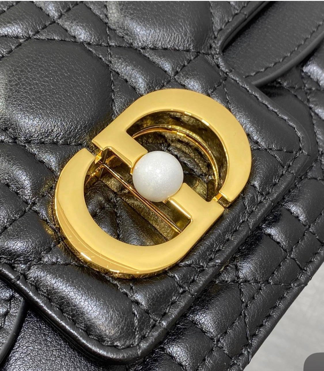 CD Caro Cannage Black Bag ✨🖤