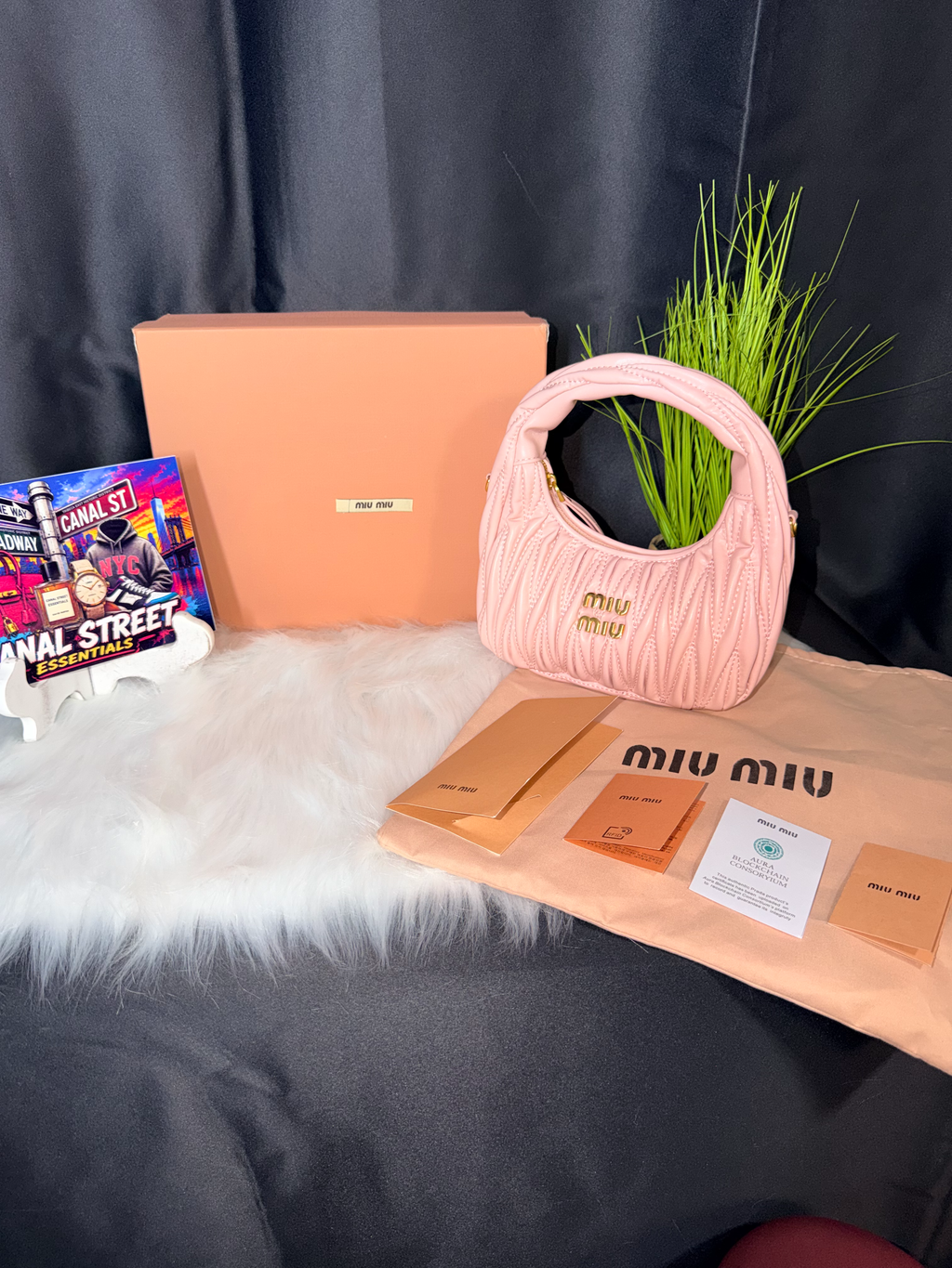 MIU2 Mini Hobo Bag Chic